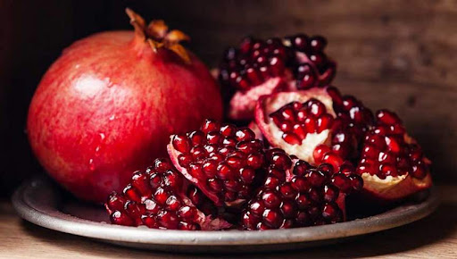  آشنایی با انار و خواص درمانی آن در طب سنتی