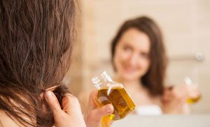 بهترین روغن برای پرپشت شدن موها
